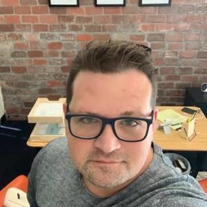 Meet your Posher, Alex